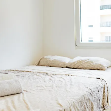 Bright One Bedroom